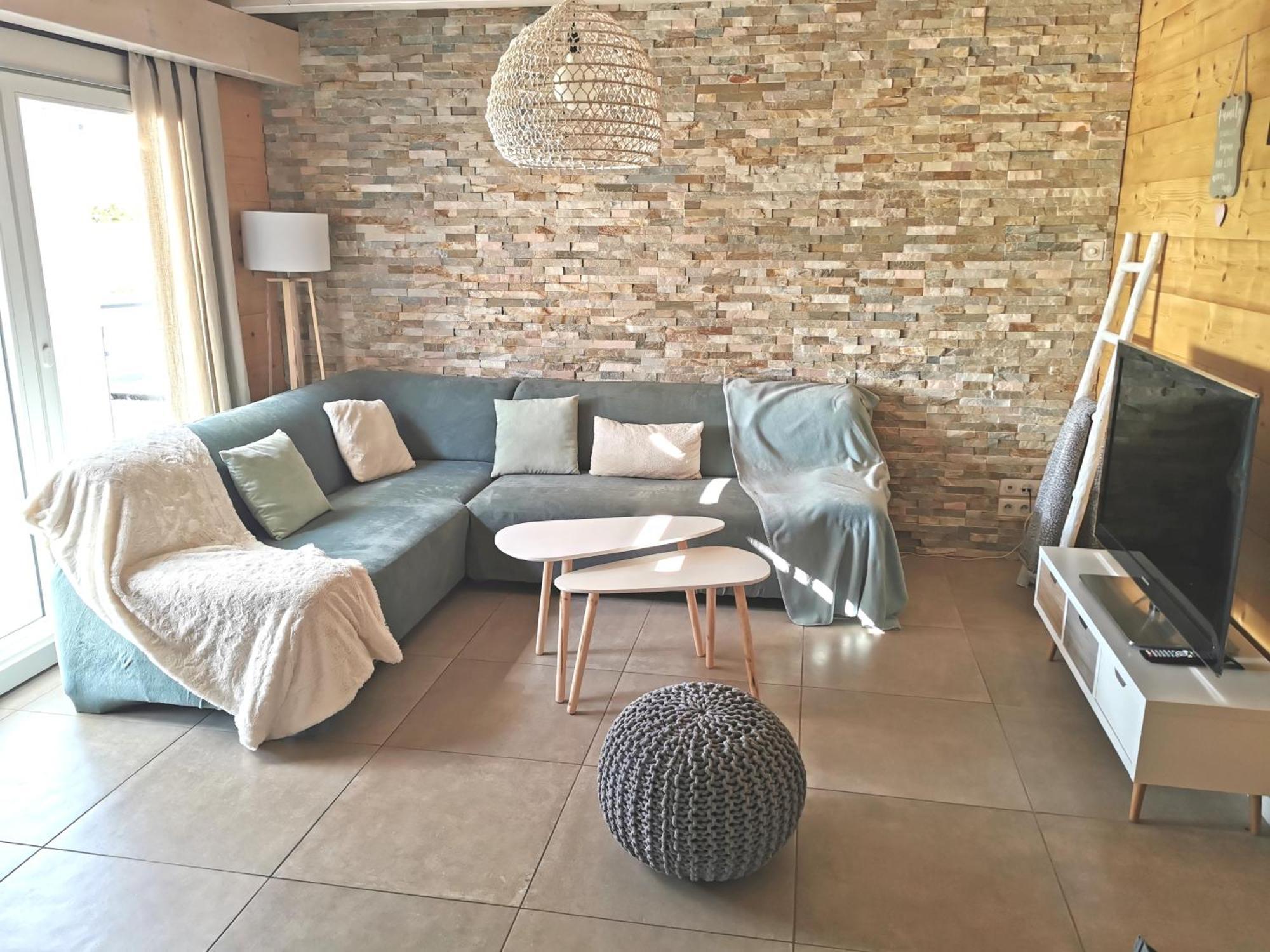 Gite De Mortagne, Chalet Avec Piscine - By Primo C0Nciergerie Gigny-sur-Saone Екстер'єр фото